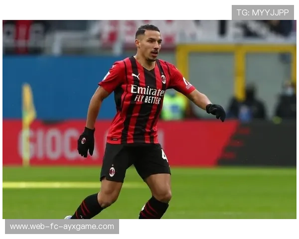 AC米兰中场直传造成对方后防走位混乱