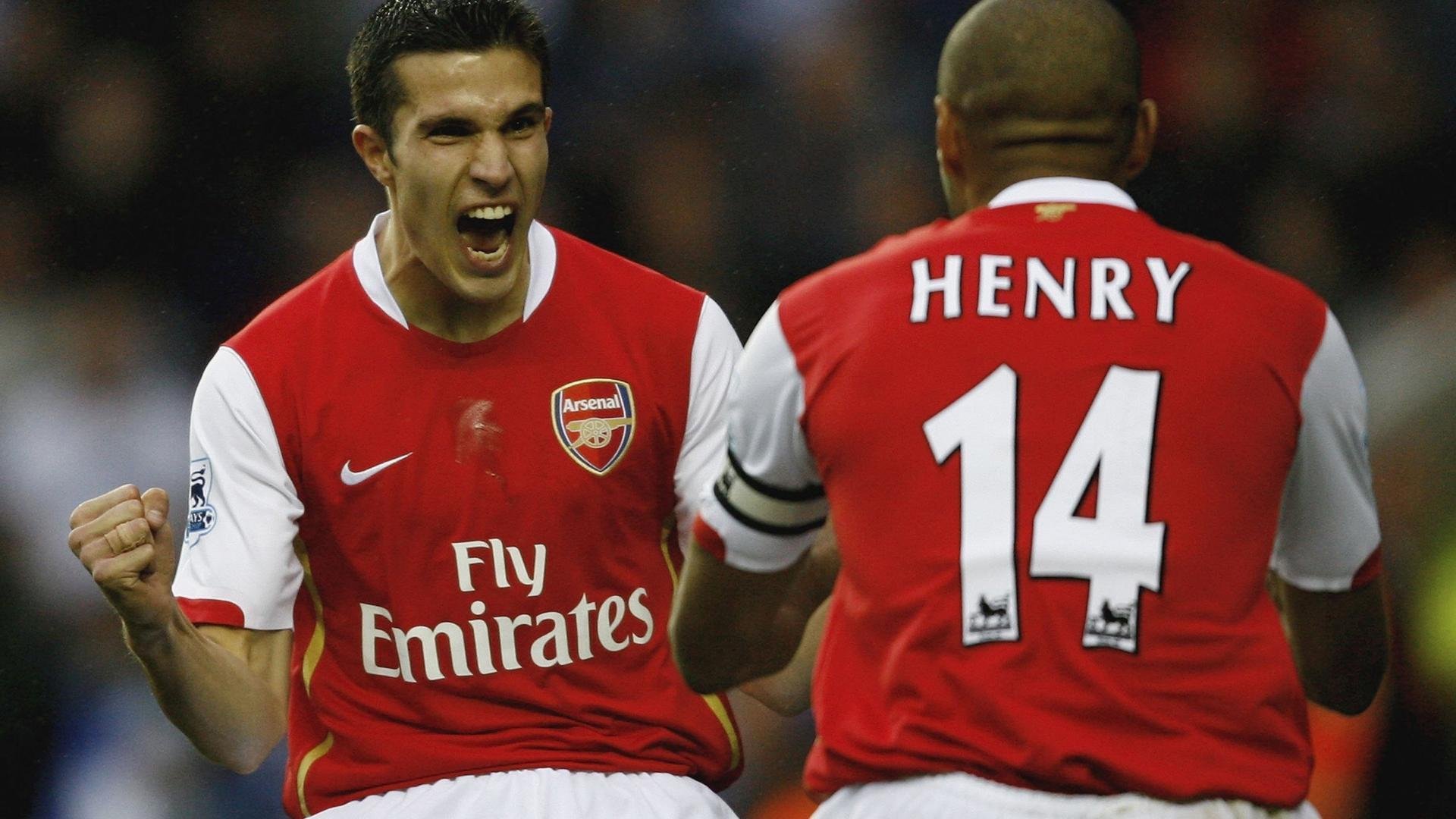 世界铁人三项系列赛总决赛：挪威选手奥德芬一骑绝尘锁定年度总冠军